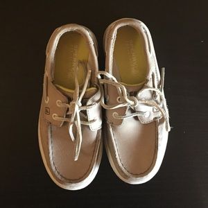 NWOB Boys Tan Sperry Topsider Boat Shoes - 11M